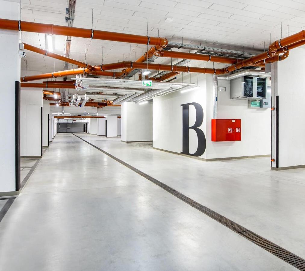 Marvels Place With Parking And Ac Krakau Buitenkant foto